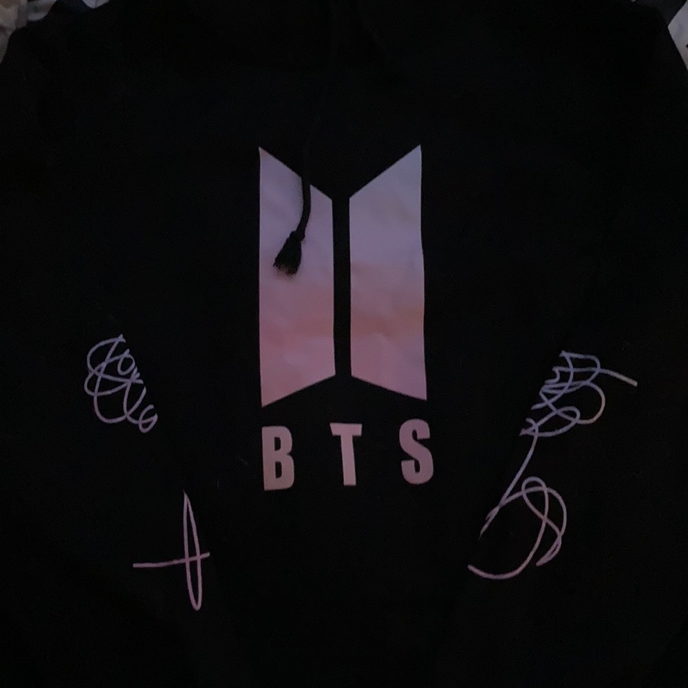 BTS merch (hoodie)